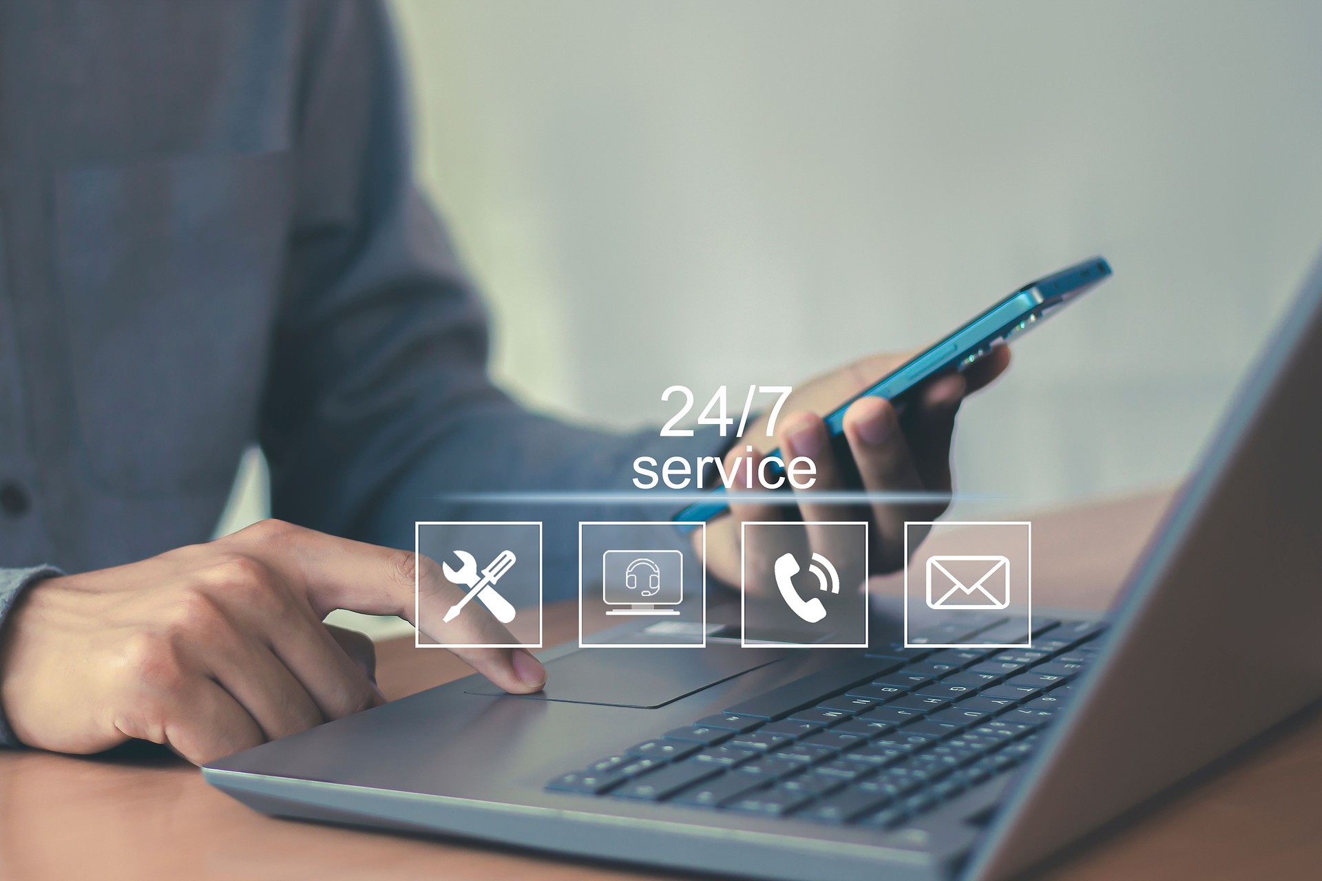 24-7 service, online store concept After-sales service in 24-7 online service with round the clock access to full-time global customer service.